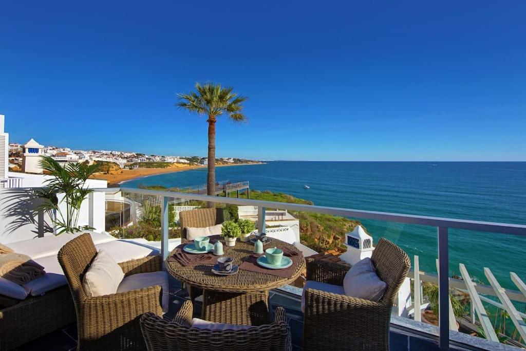 Casa Coelho - Jacuzzi Rooftop- Frente Mar- Chic Vakantiehuis