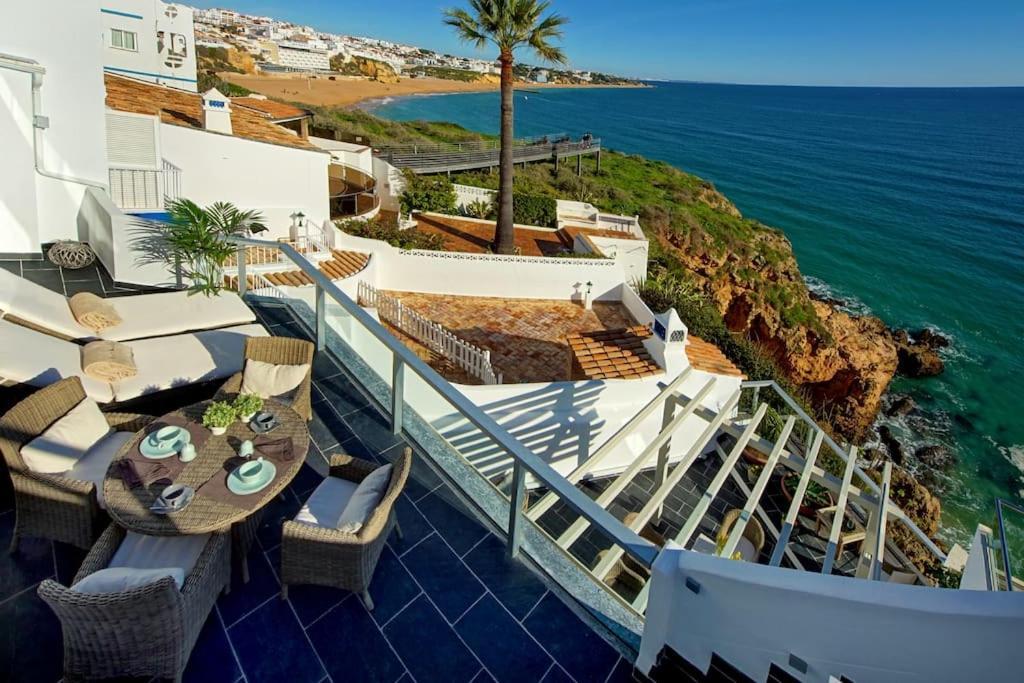 Casa Coelho - Jacuzzi Rooftop- Frente Mar- Chic Vakantiehuis *